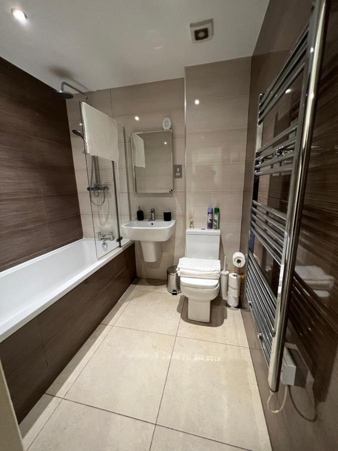 3Bed Flat 3Wc And Great Location Near Excel City Airport O2 And Canning Town Station Villa London Kültér fotó