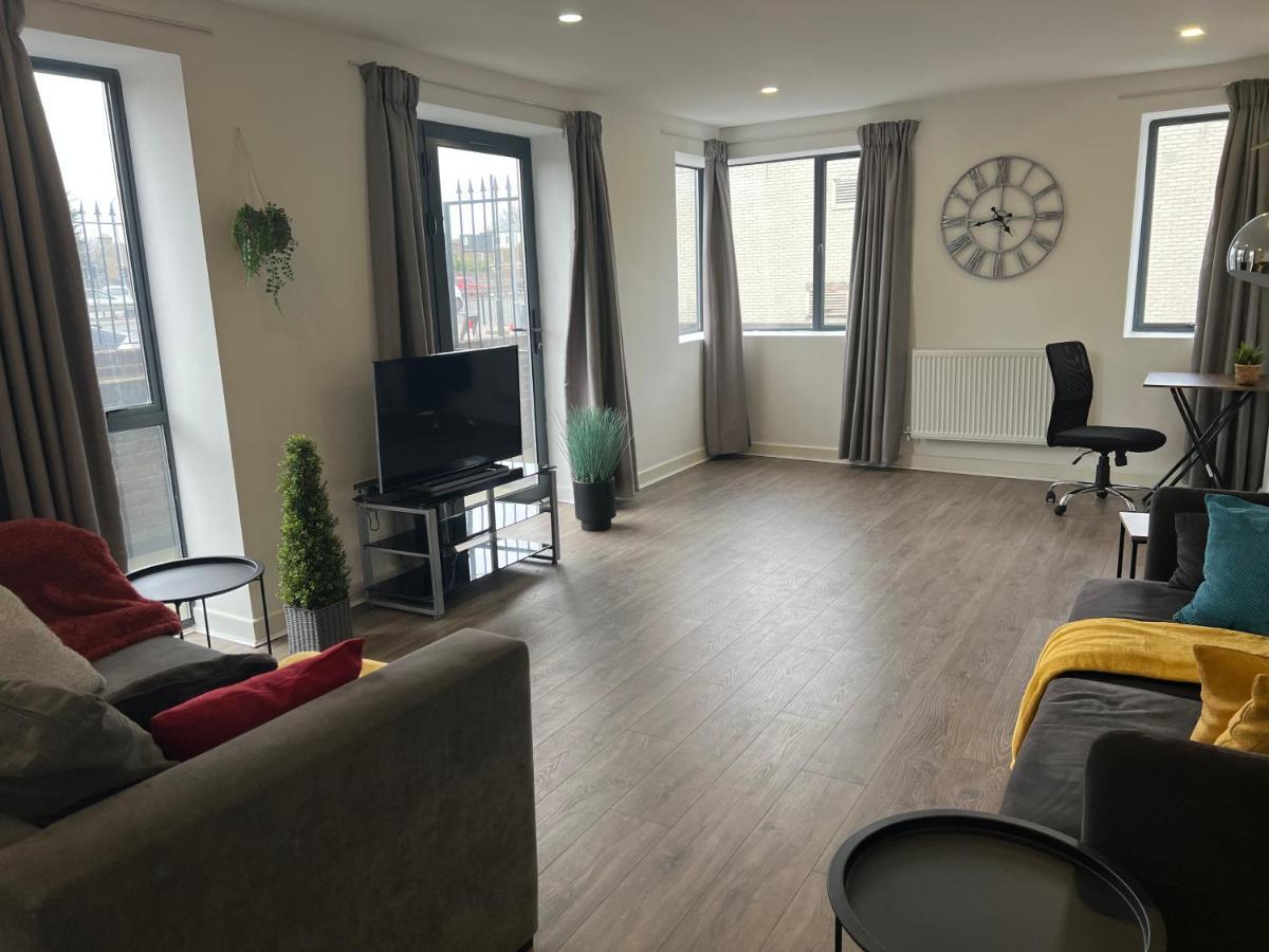 3Bed Flat 3Wc And Great Location Near Excel City Airport O2 And Canning Town Station Villa London Kültér fotó