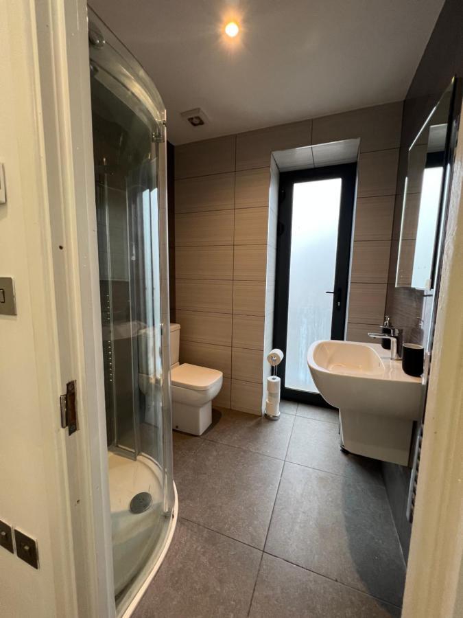 3Bed Flat 3Wc And Great Location Near Excel City Airport O2 And Canning Town Station Villa London Kültér fotó