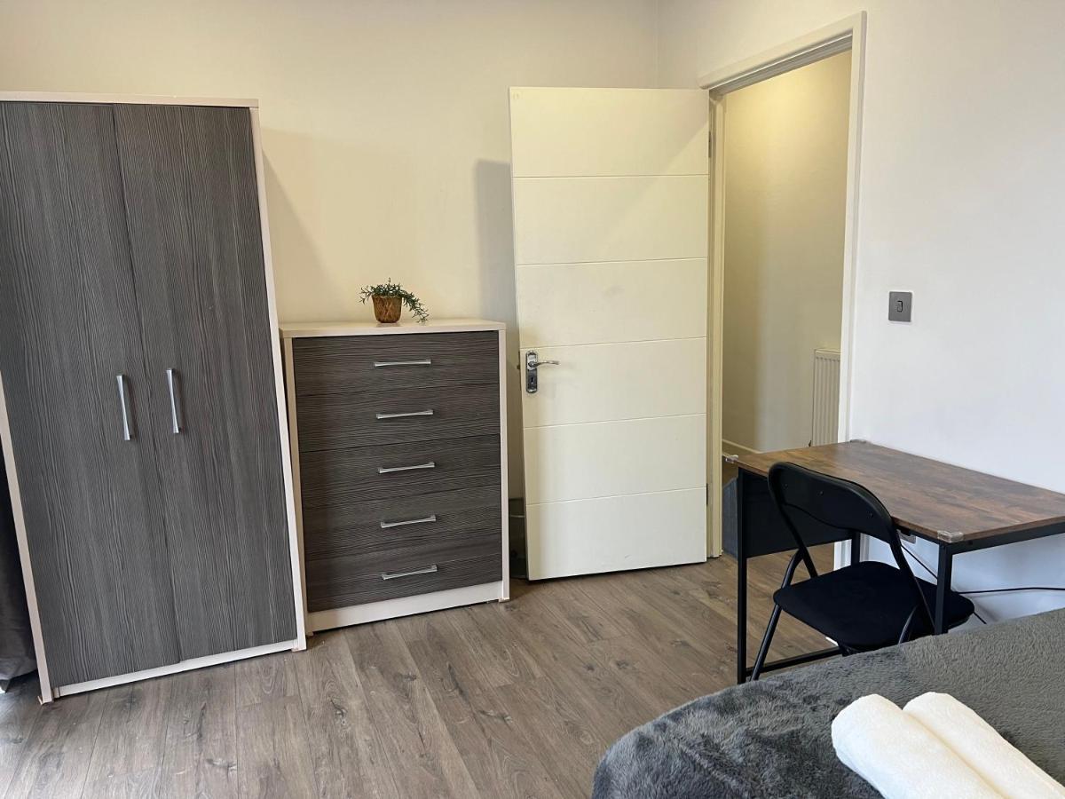 3Bed Flat 3Wc And Great Location Near Excel City Airport O2 And Canning Town Station Villa London Kültér fotó